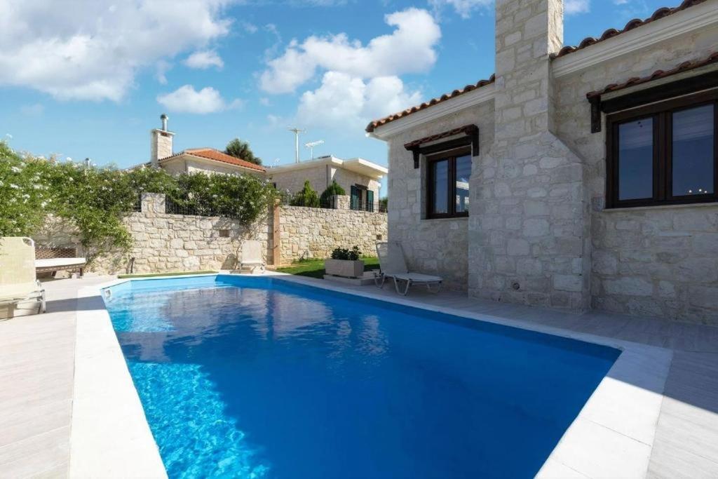 Heraklion Twins House - Private Pool Retreat Episkopí- Rethimno 外观 照片