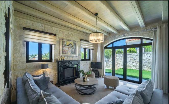 Heraklion Twins House - Private Pool Retreat Episkopí- Rethimno 外观 照片