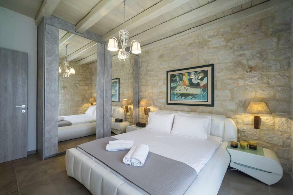 Heraklion Twins House - Private Pool Retreat Episkopí- Rethimno 外观 照片